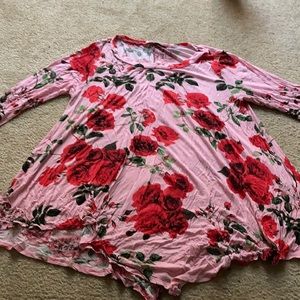 Floral flowy shirt